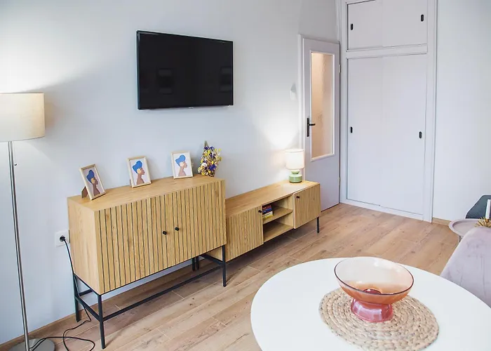 за гости ирис Iris Guest Apartment