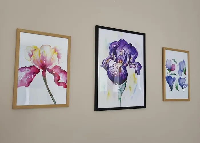 за гости ирис Iris Guest 公寓 大特尔诺沃